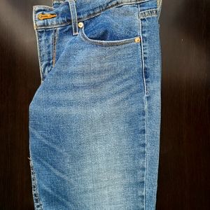 Levi skinny 524 Jeans